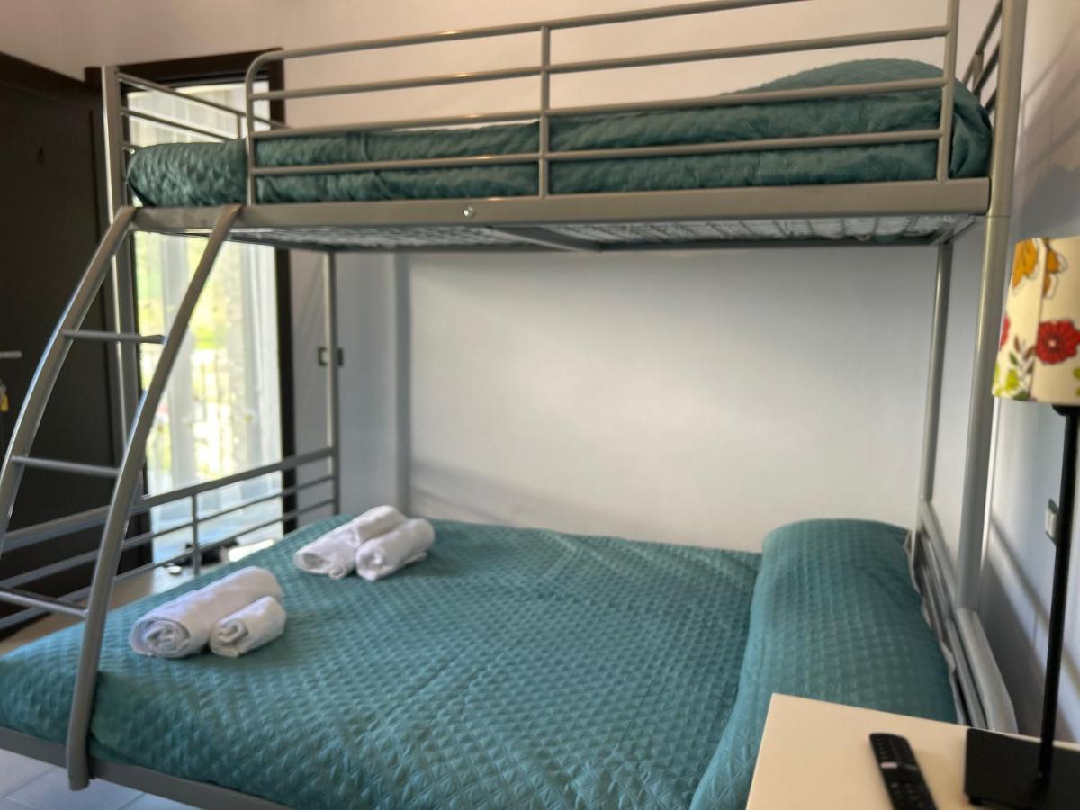 Dimora Rurale Valerio Bed & Breakfast Cercemaggiore Bagian luar foto